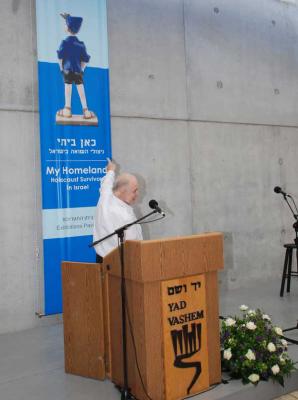 Chairman of the Yad Vashem Council Joseph (Tommy) Lapid speaking during the opening ceremony of the exhibition